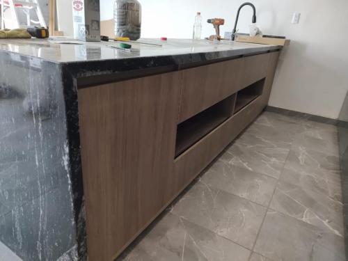 f810b5d1-b290-4c0d-a032-e0ff7a5bccc9